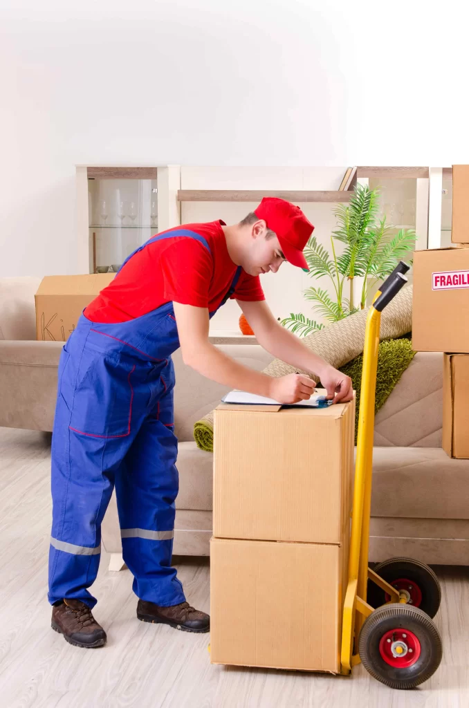 Get your free quote from FL local movers for moving and storage company near west palm beach area